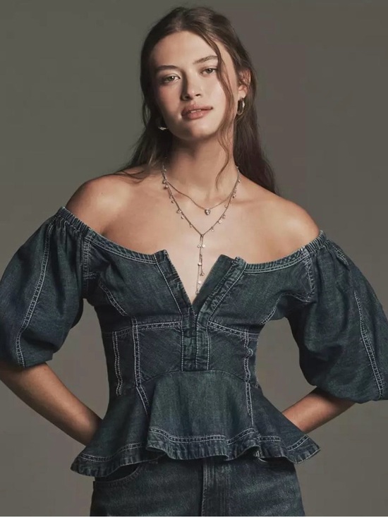Pilcro Tops - NWT Pilcro Puff-Sleeve Peplum Blouse Off-Shoulder Denim - Dark Blue Size M